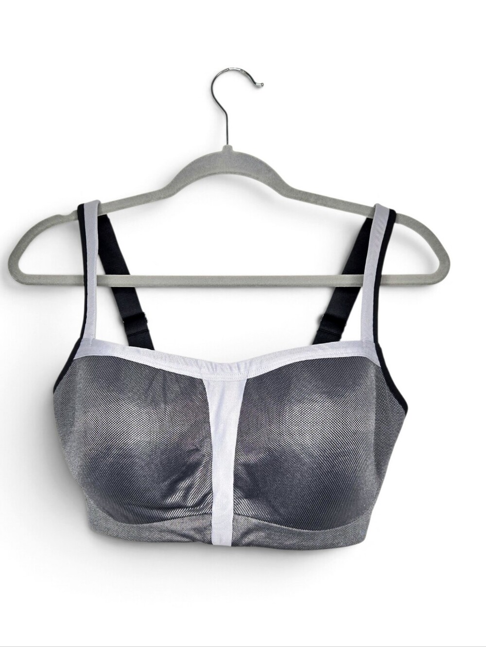 Le Mystere Sports Bra. Gray/black 34G